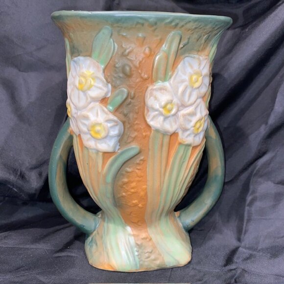 REPRODUCTION Roseville Pottery Vase - Jonquils, Circa 1996 - Picture 10 of 10